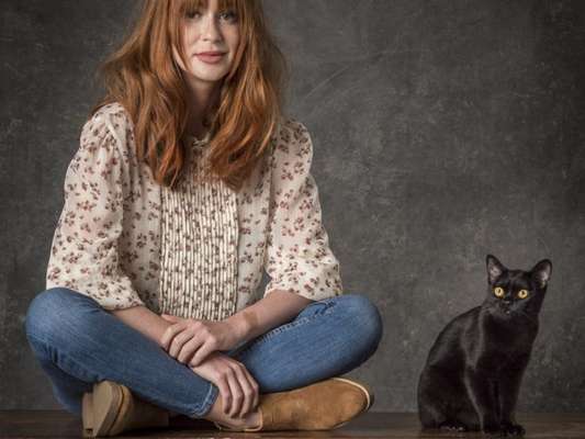 Marina Ruy Barbosa pediu à produção para ficar com Lucky, um dos três gatos que se revezam no papel de Leon, após o fim das gravações da novela 'O Sétimo Guardião'