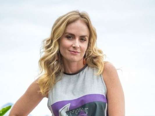 Angélica nega boato de affair com Zezé Di Camargo em vídeo no Instagram Stories nesta quarta-feira, dia 07 de novembro de 2018