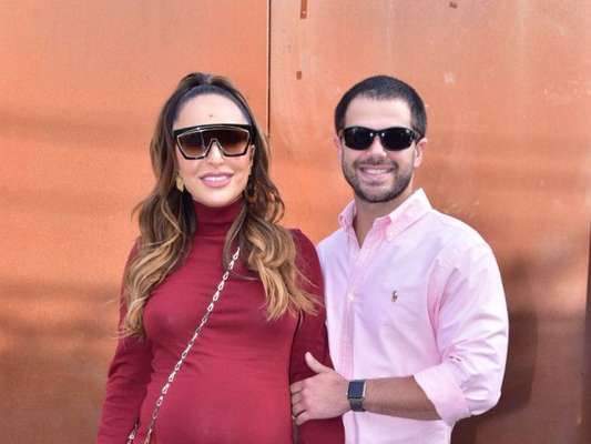 Sabrina Sato e Duda Nagle foram filmados já com trajes médicos antes do parto da filha: 'Vem Zoe'