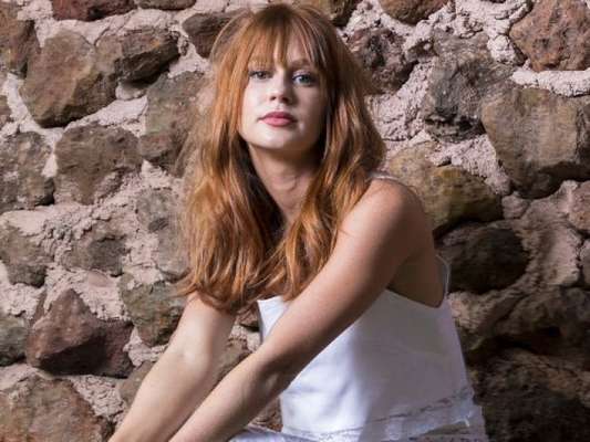 Marina Ruy Barbosa revelou que já teve namorado interesseiro no passado em participação no canal de Matheus Mazzafera no Youtube