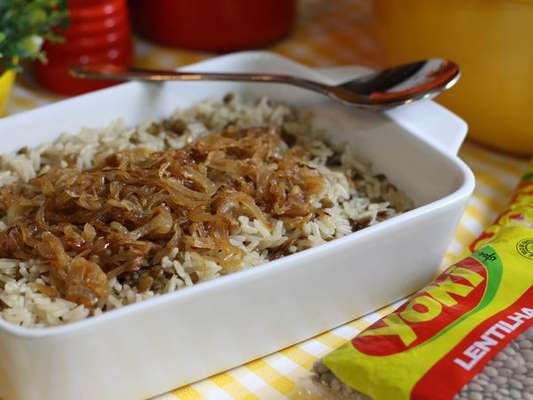 Arroz com Lentilha e Cebolas Caramelizadas