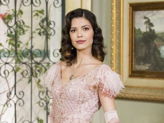 Na pele de Júlia (Vitória Strada), Cris (Vitória Strada) acusa Danilo (Rafael Cardoso) de lhe matar no futuro nos próximos capítulos da novela 'Espelho da Vida': 'Tiro no coração!'