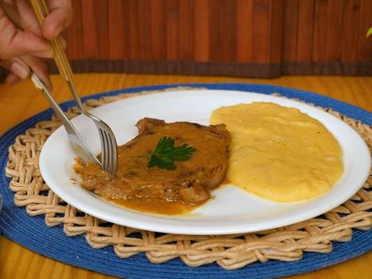 Bisteca de porco ao forno