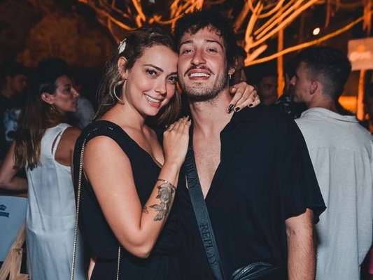 Carol Dantas nega estar grávida do namorado, Vinícius Martinez