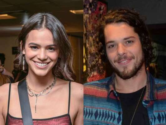 Marquezine e Luca Ewbank voltam a aparecem juntos em reunião de amigos na noite de quarta-feira, dia 09 de janeiro de 2019