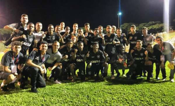 Botafogo na Copinha. Confira a seguir outras imagens na galeria especial do LANCE!