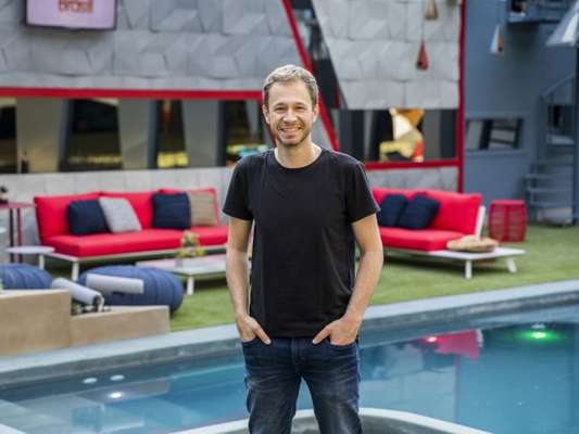 'BBB19' tem estreia marcada por superparedão e susto de Tiago Leifert em participante nesta terça-feira, dia 16 de janeiro de 2019