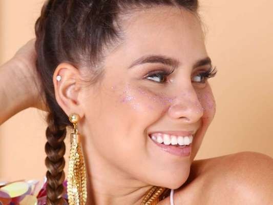 Tranças boxeadoras são a cara do look de Carnaval! Aprenda o passo a passo!
