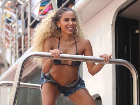 Anitta comanda o Bloco das Poderosas no Carnaval do Rio, no dia 9 de março de 2019, às 7h, na Avenida Presidente Antônio Carlos