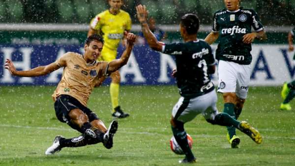 No início do jogo, muita chuva
