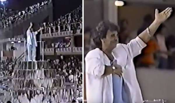 Roberto Carlos - Unidos do Cabuçu - Carnaval 1987 - Não foi a primeira vez que o cantor foi tema de enredo. Em 1987, a Unidos do Cabuçu ficou na 7ª colocação do carnaval do Rio de Janeiro com o enredo 'Roberto Carlos na Cidade da Fantasia'.
