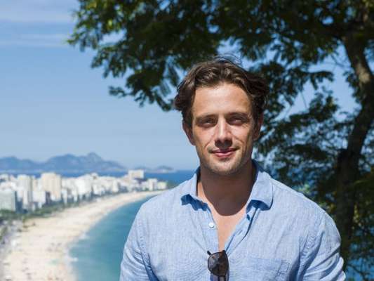 Daniel (Rafael Cardoso) parte para Rosa Branca no capítulo de sábado, 23 de março de 2019 da novela 'Espelho da Vida'