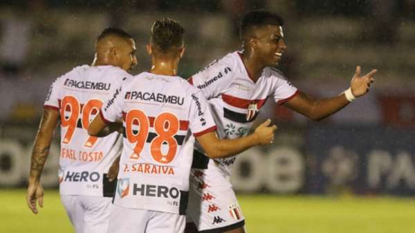 Botafogo SP x Santos