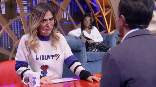 Lady Night - Tatá Werneck está simplesmente hilária em seu talk-show 'Lady Night', no Multishow. Ela tem colocado artistas em situações embaraçosas e consegue arrancar declarações sinceras de seus convidados no meio de suas piadas. Mas o grande destaque é o quadro 'Entrevista com Especialista', no qual a apresentadora faz perguntas absurdas a pessoas que de fato são especialistas em algum assunto. Separamos as melhores situações dos episódios que já foram ao ar. Confira: