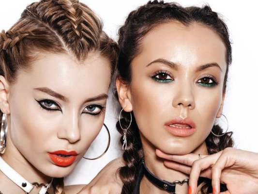Penteados estilosos para curtir festivais: hair stylist revela três truques