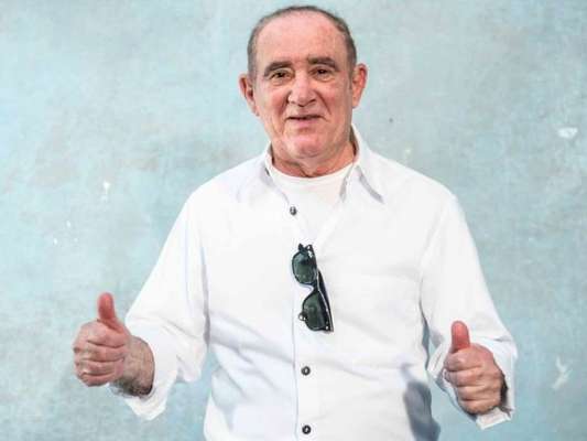 Renato Aragão alcança 1 milhão de seguidores em sua conta no Instagram