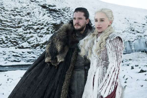 Fãs de 'Game of Thrones' - A série 'Game of Thrones' estreia sua 8ª e última temporada em 14 de abril de 2019. Confira a seguir diversos artistas e personalidades que são fãs de 'GoT' e certamente estão ansiosos para curtir os novos episódios.