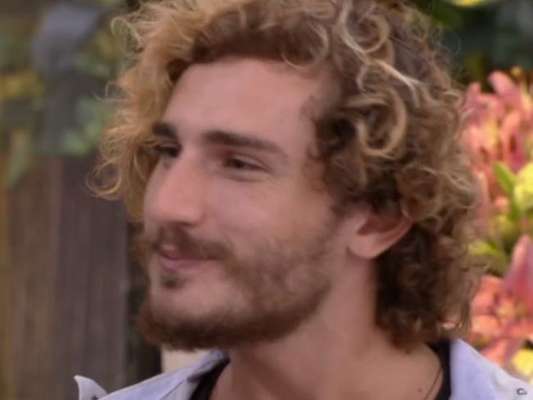 Alan, vice-campeão do "BBB19", revela que já conversou com Hana e descarta romance com Carol Peixinho