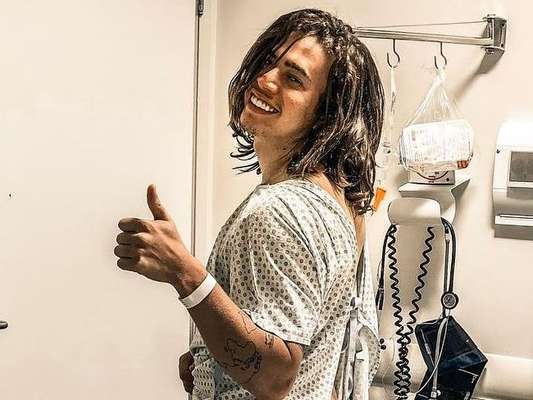 Whindersson Nunes passou por cirurgia de emergência em região íntima nesta terça-feira, 16 abril de 2019