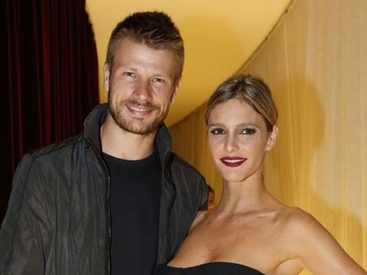 Fernanda Lima e Rodrigo Hilbert estão esperando uma menina!