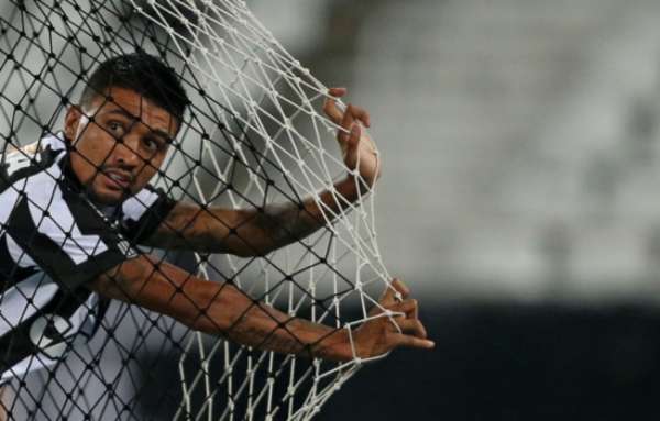 Imagens de Kieza pelo Botafogo