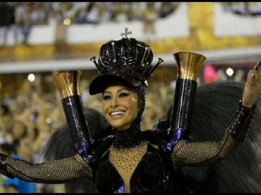 Sabrina Sato não será rainha da Vila no Carnaval de 2020, como escola confirmou nesta sexta-feira, dia 26 de abril de 2019