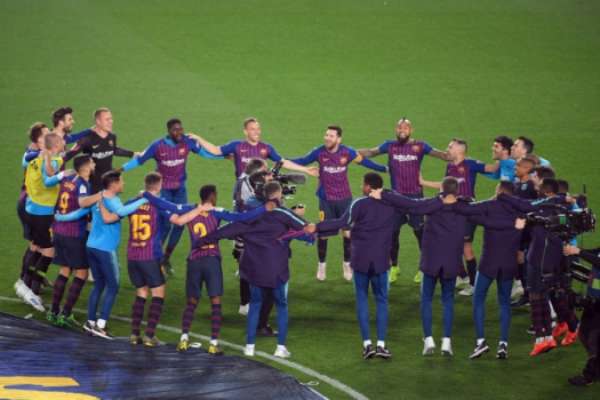 Barcelona 1 x 0 Levante: as imagens da vitória no Camp Nou