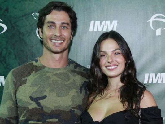Filho de Isis Valverde roubou a cena em vídeo com pai, André Resende, neste domingo, 5 de maio de 2019