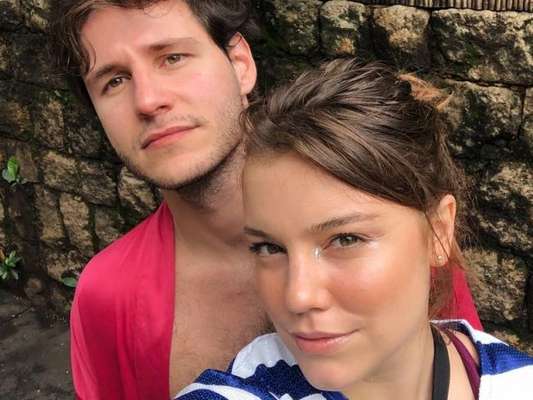Alice Wegmann tomou iniciativa em namoro com chef de cozinha Miguel Ribas Gastal: 'Eu que pedi'