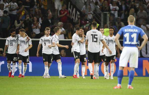 Em goleada contra Estônia, Alemanha relembra 7 a 1 no Brasil