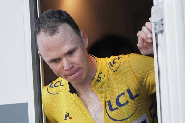 Froome sofre acidente e está fora do Tour de France