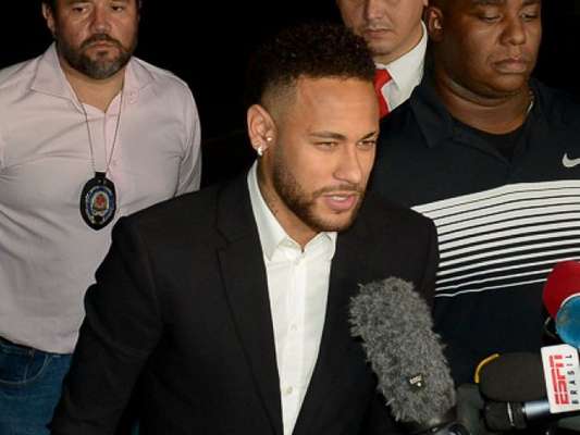 Neymar diz que o filho, Davi Lucca, não tem ido à escola após acusação de Najila Trindade, em 15 de junho de 2019