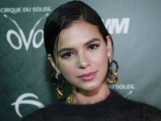 Bruna Marquezine aposta em look estiloso para malhar em Los Angeles nesta terça-feira, dia 09 de julho de 2019