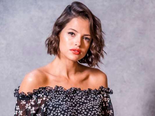 Josiane (Agatha Moreira) vira assassina na novela 'A Dona do Pedaço'