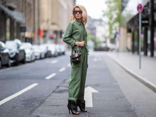 10 looks com macacão para você se inspirar a usar a peça única