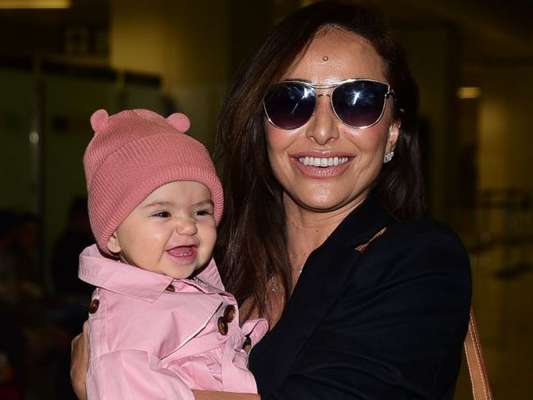 Sabrina Sato desembarcou no aeroporto de Guarulhos, em São Paulo, neste domingo, 21 de julho de 2019