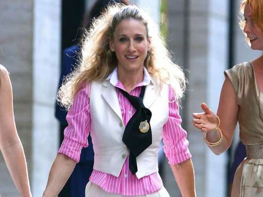 Sex and the City: seis looks que você vai querer usar nos dias de hoje