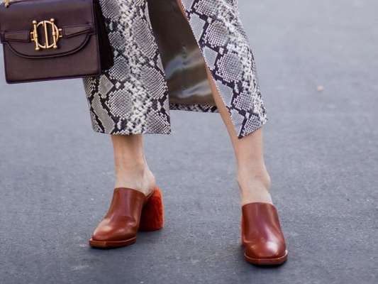 Os sapatos que estão na moda agora e vão permanecer em alta em 2020