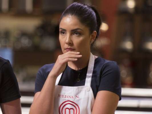 Juliana perde duelo com Eduardo e deixa o 'MasterChef'