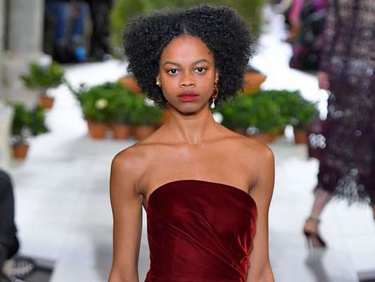Vestidos para convidadas de casamento: confira looks para todas as ocasiões!