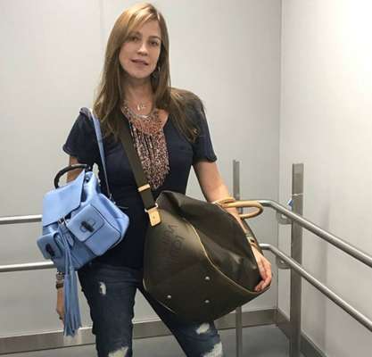 Luana Piovani - Luana Piovani começou a carreira como atriz na TV Globo em 1993, na série 'Sex Appeal'. Depois disso, participou do filme 'Super-Colosso: a Gincana da TV Colosso', e em 1996 apresentou quadros no 'Fantástico'. No ano seguinte, foi a protagonista de 'Malhação' e, desde então, estrelou diversas produções de cinema e TV, como 'A Mulher Invisível'. Seu último papel de destaque na telinha foi em 2014, na minissérie 'Dupla Identidade'. Desde então, tem se dedicado a um canal no YouTube e recentemente virou sócia de um brechó de luxo Cansei Vendi. "Estava há tempos procurando algo que acreditasse para poder me envolver, a carreira de atriz é tão cheia de altos e baixos que queria investir em algo que me trouxesse mais segurança", disse ela em post no Instagram justificando a nova empreitada.