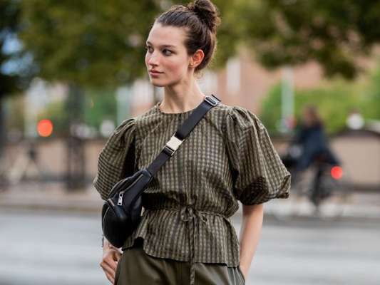 Moda anos 80 e 90: 7 peças retrô para ter no guarda-roupa