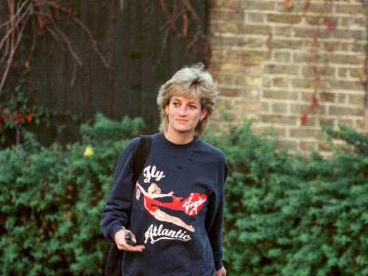 Moletom e biker shorts: a combinação era queridinha da Princesa Diana na hora de praticar exercícios físicos