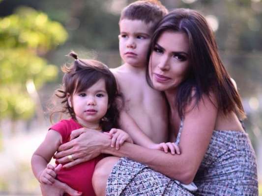 Adriana Sant'Anna mostrou filhos, Rodrigo e Linda, em vídeo nesta segunda-feira, 9 de setembro de 2019