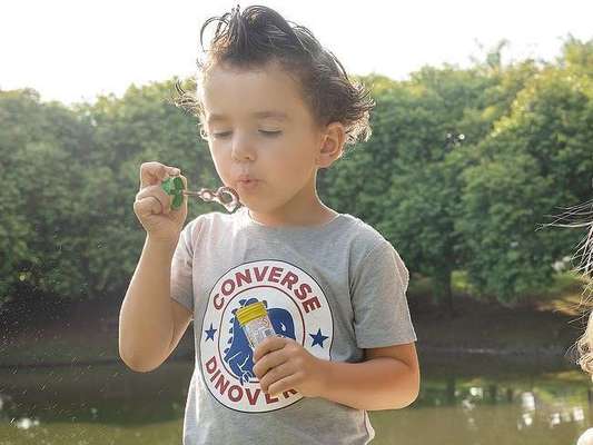 Filho de Patricia Abravanel e Fabio Faria, Pedro ganhou homenagem do pai pelos seus 5 anos: 'Meu amor por você é infinito!'