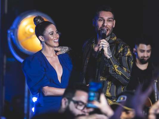 Noiva de Lucas Lucco, Lorena Carvalho prestigia lançamento de novo projeto do sertanejo, no Madalena Gastrobar, em Goiânia, na noite desta segunda-feira, 16 de setembro de 2019