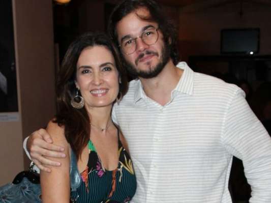 Túlio Gadêlha mostra foto de quando era criança e Fátima Bernardes elogia. Veja comentário feito nesta quinta-feira, dia 19 de setembro de 2019