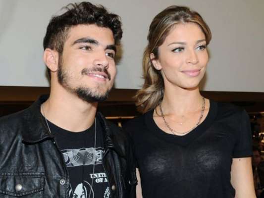 Grazi Massafera e Caio Castro foram flagrados juntos durante os shows do Rock in Rio