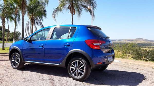 Renault Sandero Zen 1.6 CVT