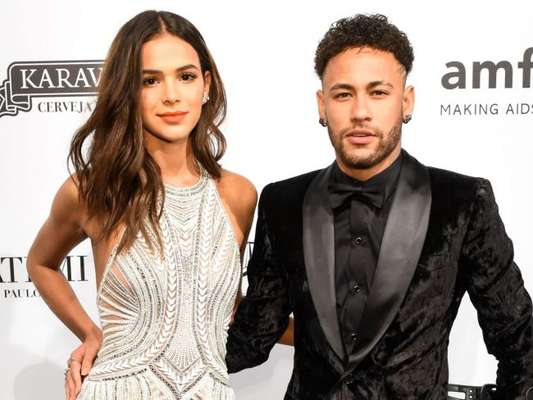Neymar comemora gol com trecho de 'Contatinho' e fãs apontam indireta para Bruna Marquezine, em 6 de outubro de 2019